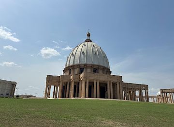 cote-d-ivoire/yamoussoukro/landmark/palais-presidentiel-de-yamoussoukro