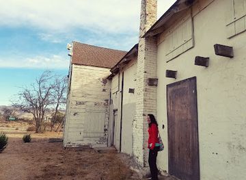 california/central-california/landmark/los-coches-adobe