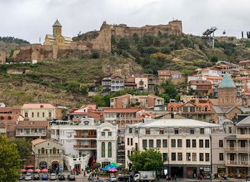 georgia/tbilisi/avlabari/landmark/tbilisi-old-town-wall-ruins
