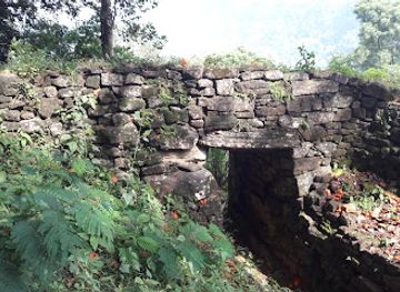 sri-lanka/north-central-province/landmark/dehadu-kadulla-kothmale