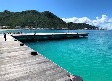 sint-maarten/great-bay-beach/landmark/boardwalk-philipsburg-sint-maarten