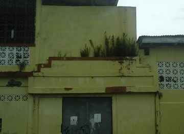 saint-vincent-and-the-grenadines/georgetown/landmark/spotlight-stadium