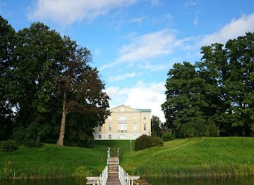 latvia/semigallia/landmark/mezotne-palace