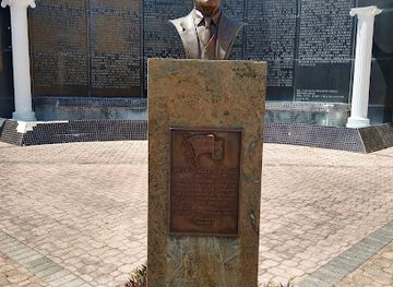 puerto-rico/manati/landmark/plaza-de-la-historia