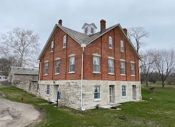 illinois/central-illinois/landmark/joseph-smith-historic-site-visitors-center