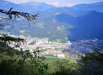 slovenia/sava/landmark/mezakla