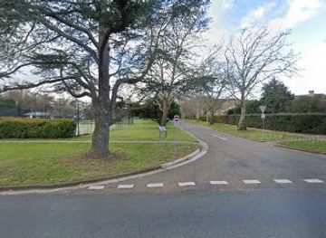 australia/canberra/landmark/canberra-tracks-weston-s-plantings