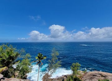 seychelles/bird-island/landmark/white-sands-adventures