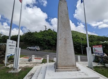 sint-maarten/sint-peters/landmark/border-monument