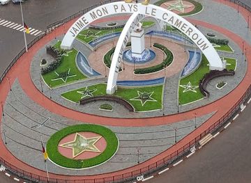 cameroon/kalamaloue-national-park/landmark/i-love-my-country-cameroon-round-about