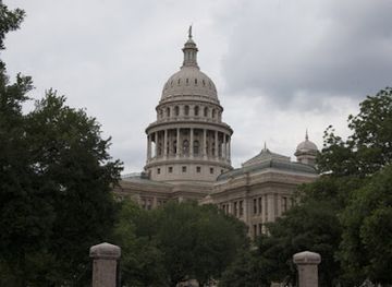 texas/central-texas/landmark/the-original-and-locally-owned-austin-ghost-tours-and-investigations