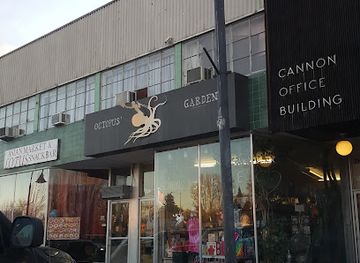 washington/richland/landmark/the-octopus-garden