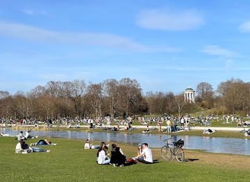 germany/munich/landmark/english-garden