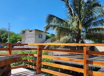 ecuador/puerto-baquerizo-moreno/landmark/la-casa-de-mi-sub