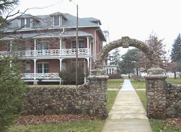 kentucky/bowling-green/landmark/wood-county-museum