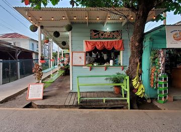 honduras/utila/landmark/la-casita