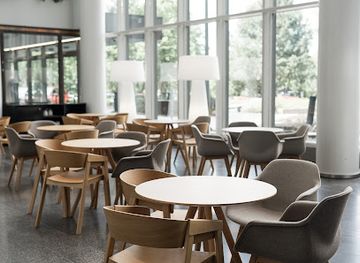 finland/uusimaa/landmark/maailmankansalaiset-oy-reilu-kaannostoimisto