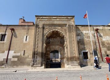 turkiye/konya/landmark/sircali-medrese