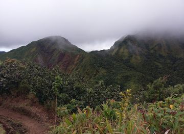 dominica/soufriere-bay/landmark/boiling-lake