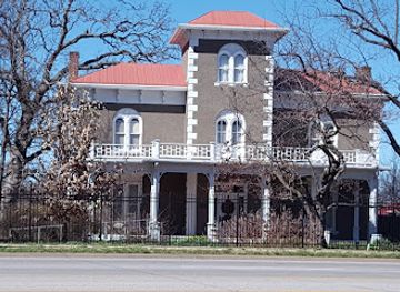 arkansas/northwest-arkansas/landmark/the-peel-museum-botanical-garden