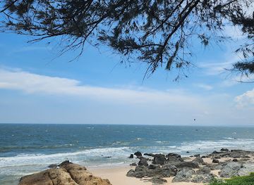 vietnam/phan-thiet/landmark/cay-bang-restaurant