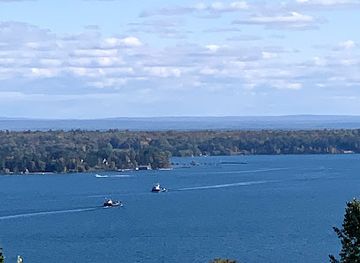 wisconsin/bayfield/landmark/big-ravine-west-rim-trail