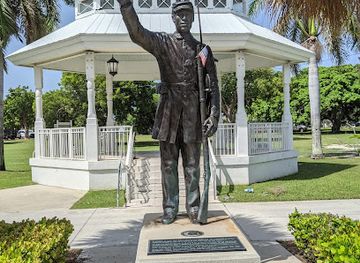 florida/florida-keys/landmark/key-west-veterans-memorial-garden-at-bayview-park