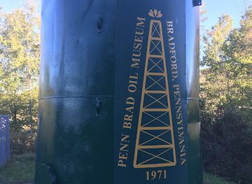 pennsylvania/allegheny-national-forest/landmark/penn-brad-oil-museum