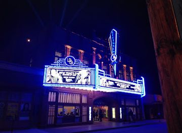 west-virginia/clarksburg/landmark/jackson-square