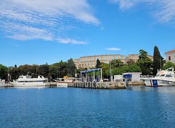 croatia/pula/landmark/korkyra-tour