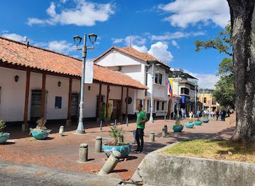 colombia/orinoquia/landmark/usaquen-flea-market