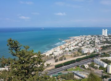 israel/haifa/bat-galim/landmark/bat-galim-beach