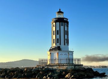 california/los-angeles-county/landmark/los-angeles-harbor-light