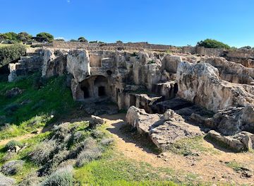 cyprus/avakas-gorge/landmark/archaeological-site-of-the-tombs-of-the-kings
