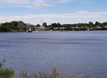 washington/the-columbia-basin/landmark/umatilla-national-wildlife-refuge