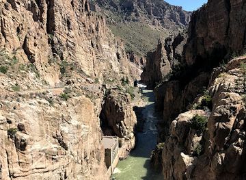 wyoming/bighorn-basin/landmark/buffalo-bill-dam-visitor-center