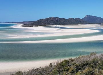 australia/whitsunday-islands/landmark/whitsundays-great-walk