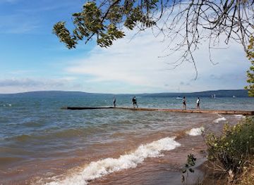 wisconsin/madeline-island/landmark/apostle-islands-kayaks-madeline-island