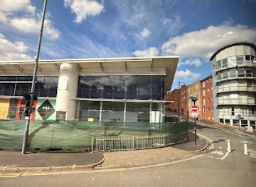 united-kingdom/west-midlands/landmark/new-hall-hill-historical-signature