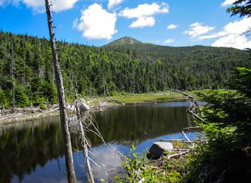 new-york/adirondack-mountains/landmark/lake-tear-of-the-clouds