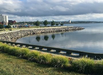 canada/atlantic-canada/landmark/the-big-fiddle
