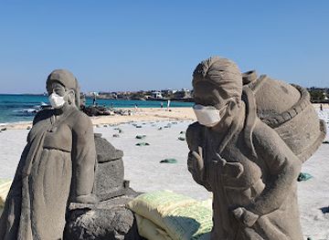 south-korea/jeju-island/landmark/gwakji-beach