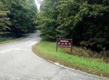 wisconsin/kettle-moraine-state-forest/landmark/kettle-moraine-state-forest-loew-lake-unit