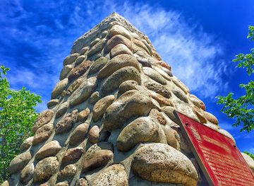 canada/monteregie/landmark/first-geodetic-survey-station-national-historic-site-of-canada