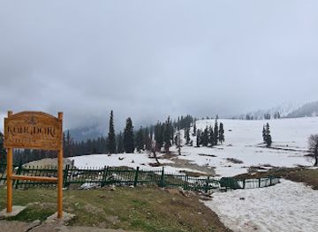 india/gulmarg/landmark/kongdori