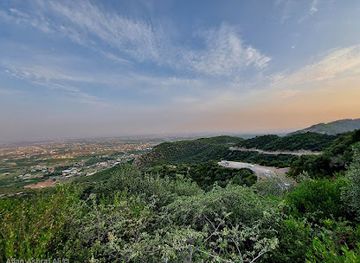 pakistan/pothohar-plateau/landmark/kenthla-baoli-sher-shah-suri-stepwell-1600-ad