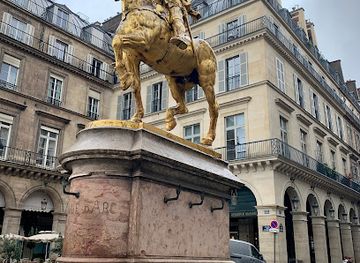 france/centre-val-de-loire/landmark/statue-of-joan-of-arc-paris