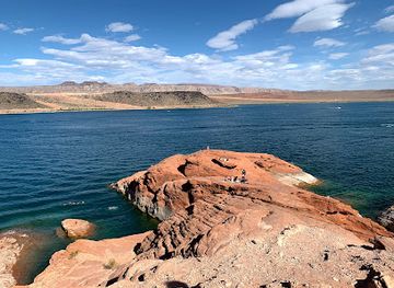 utah/dixie/landmark/jumping-rock