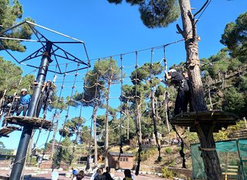 lebanon/metn/landmark/hillhout-village