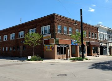 iowa/mason-city/landmark/oak-leaf-comics-collectibles